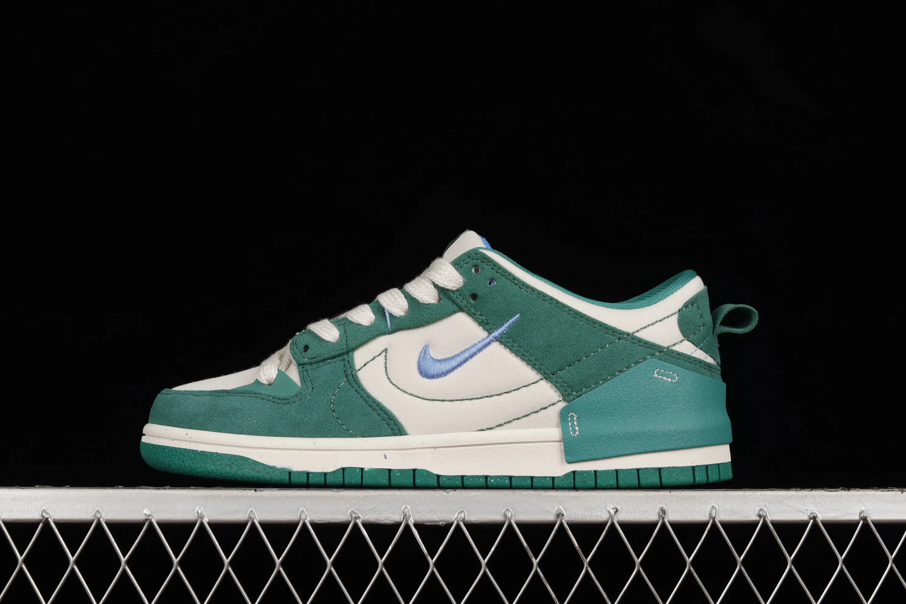 All categories Nk SB Dunk series Nk SB Dunk Low low-top sneakers J version Nk Dunk Low Disrupt 2 "Desert Bronze" New deconstructed style lightweight dunk low-top casual sports skateboard shoes DH4402-001